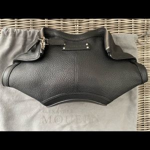 Alexander McQueen De Manta clutch